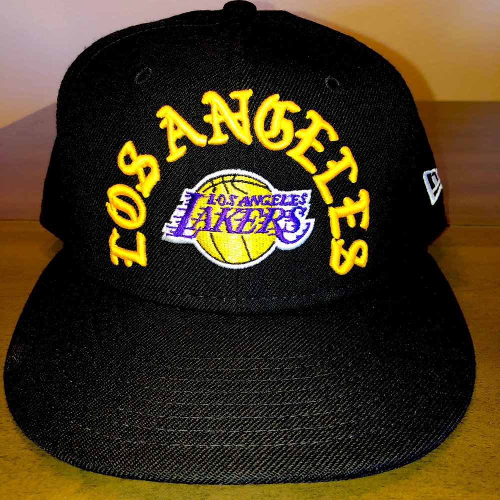 New Era 5950 LA Lakers Old English Script Hat